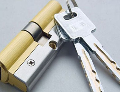 天山24小时上门开锁公司